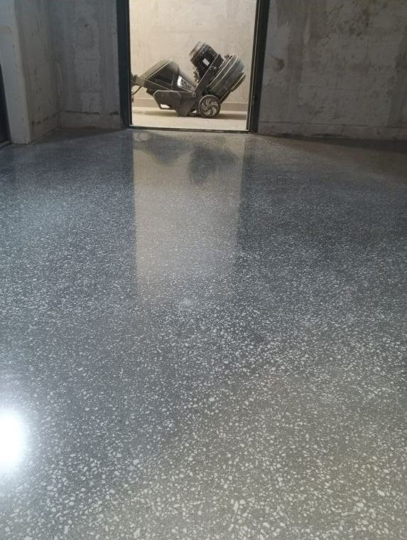 Полировка бетона — Парковка